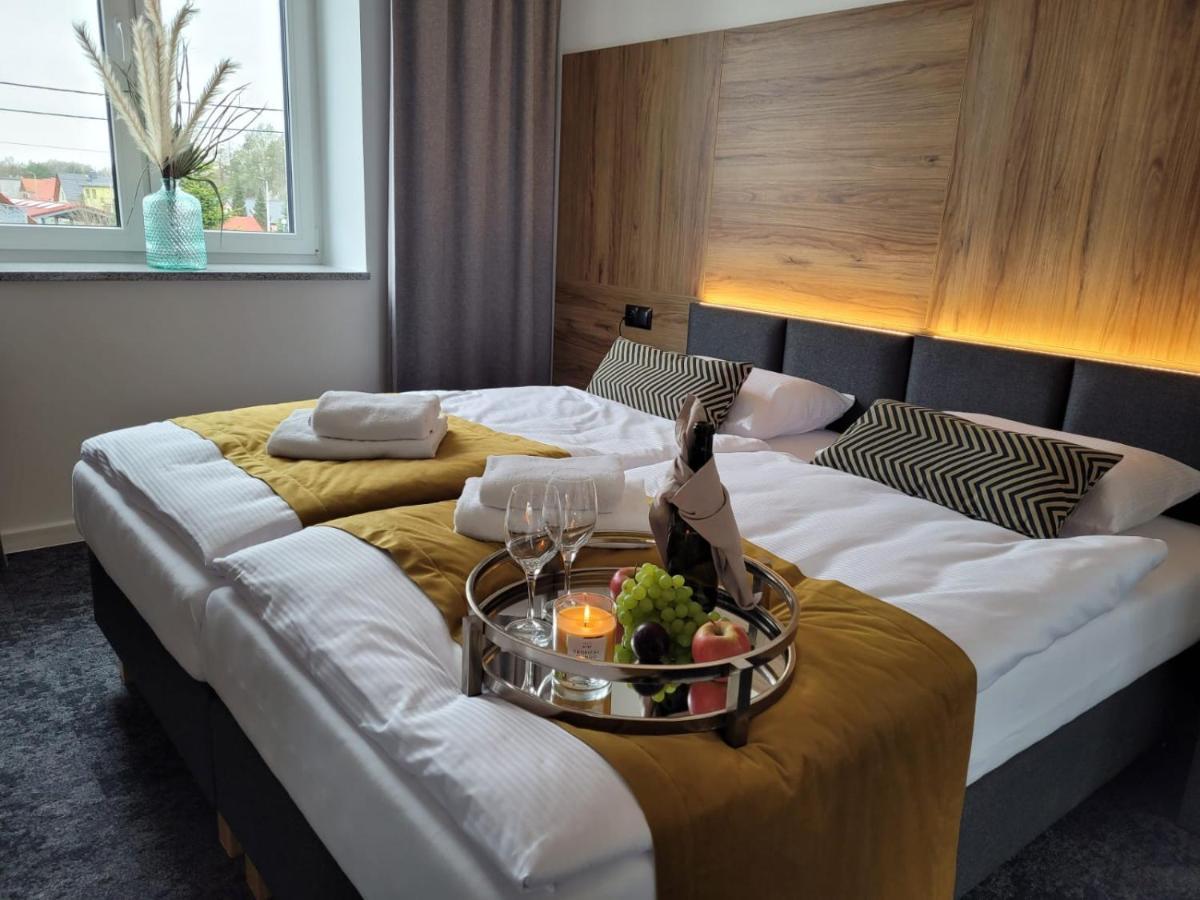 Good Sleep Bed and Breakfast Kolonowskie Eksteriør billede